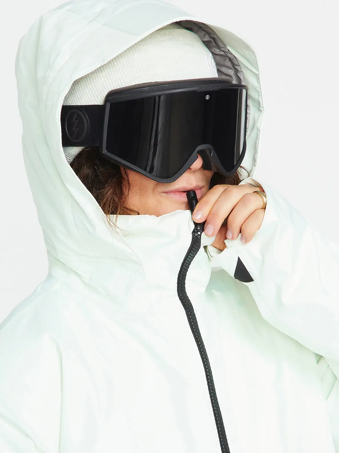 Volcom Womens Fern Insulated Gore-Tex Pullover - Ice Green 6 Volcom Womens Fern Insulated Gore-Tex Pullover - Ice Green - Image 4