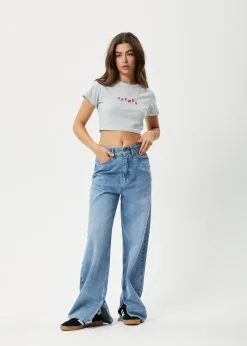 Afends Kala Recycled Cropped Baby T-Shirt - Shadow Grey Marle 9 Afends Kala Recycled Cropped Baby T-Shirt - Shadow Grey Marle -Ski Pants Shop W231008 SGM 0454