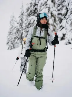 Burton Women's [ak] Kimmy GORE-TEX 2L Bib Pants 2023 -Ski Pants Shop burton women s burton ak kimmy gore tex 2l bib pants hedge green 8