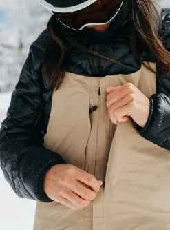 Burton Women's [ak] Kimmy GORE-TEX 2L Bib Pants 2023 -Ski Pants Shop burton women s burton ak kimmy gore tex 2l bib pants kelp 4