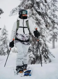 Burton Women's [ak] Kimmy GORE-TEX 2L Anorak Jacket -Ski Pants Shop very berry lichen 3